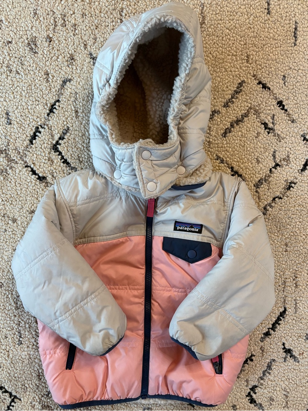 Patagonia kids puffer jackets (3T) EUC